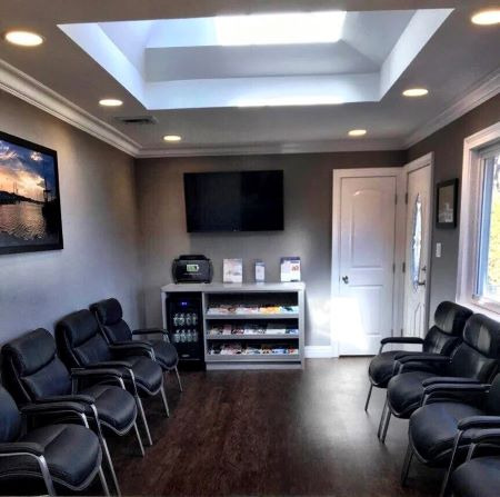 3 of Distinctive Dentistry of Long Island image：