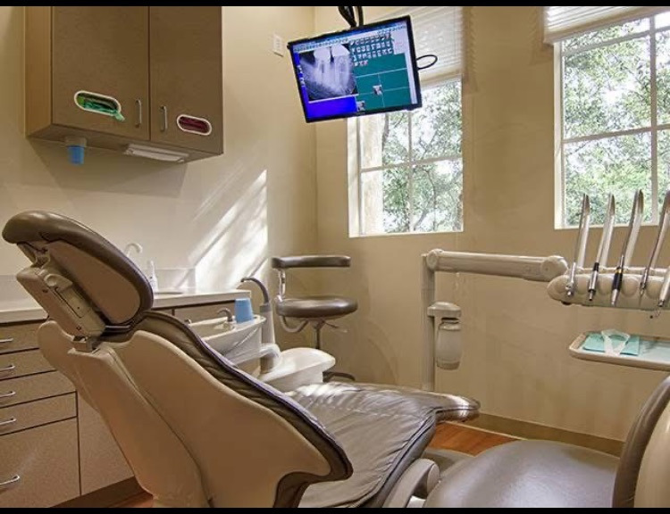 1 of Mark M. Makram, DDS image：