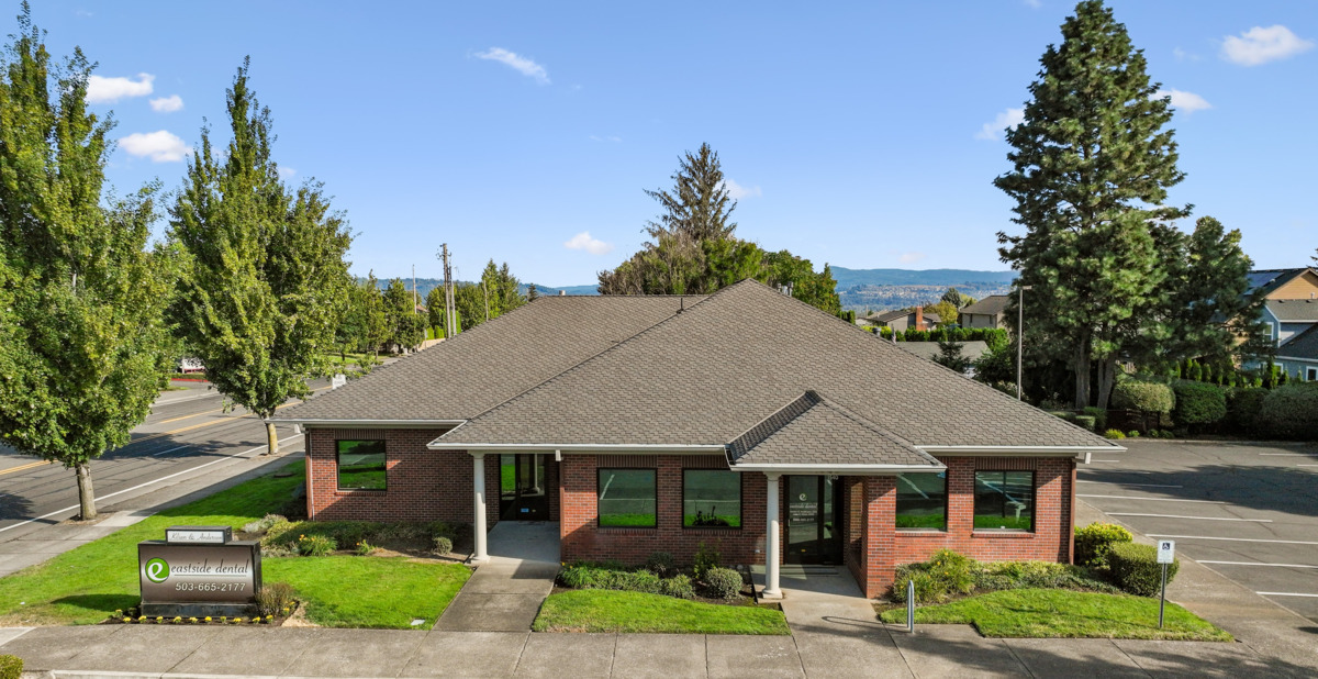 Eastside Dental Clinic image: