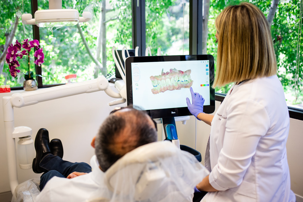 A photo of Laguna Niguel Smiles Dentistry（Jobs at Dental hygienist）# 5：