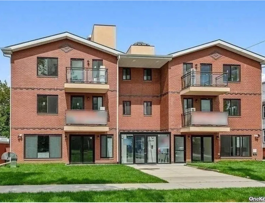 1 of Bayside Periodontics dental office  image：