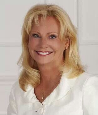 A photo of Julie M Thomas DDS（Jobs at Dental receptionist / admin）# 2：