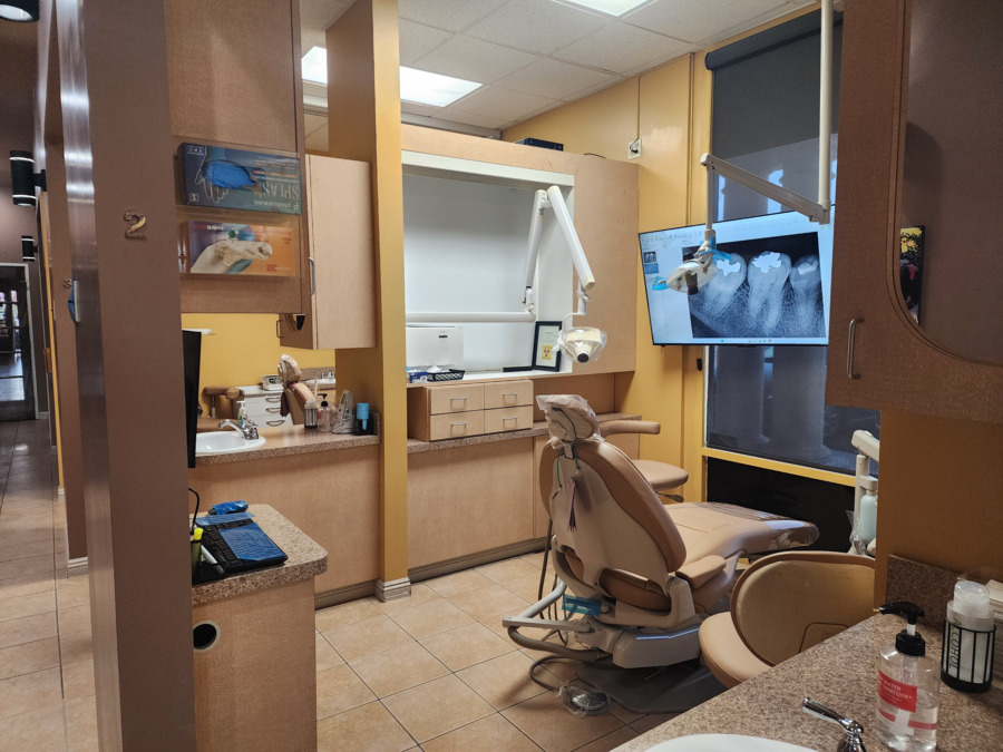 4 of Omni Dental image：