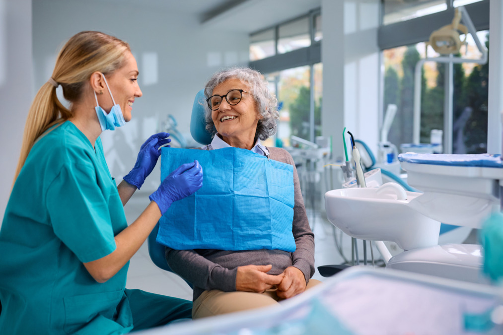 (Dental hygienist job)Bruce M. Glover, D.D.S. Inc. image: