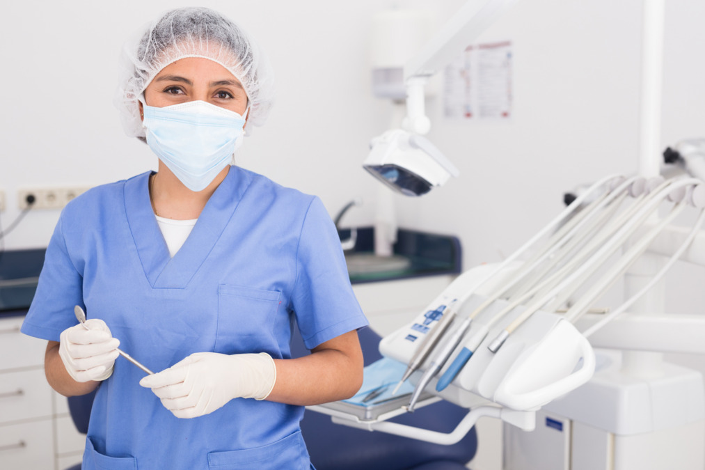 (Dental assistant job)Dentologie - 3423 N Southport Ave image: