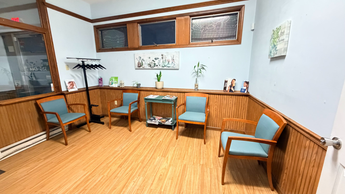 A photo of Frankford Ave Dental Group（Jobs at Dental hygienist）# 4：