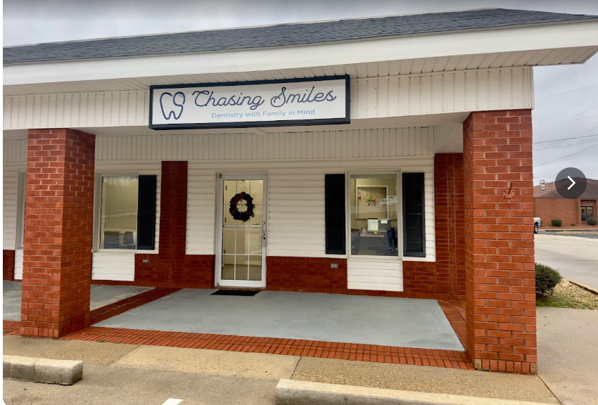 1 of Chasing Smiles image：Exterior