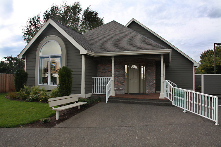 Dental assistant position at STRAUSS DENTAL