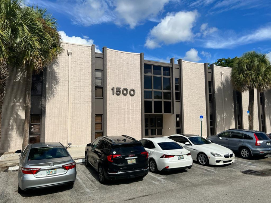 5 of Paramount Smile image：