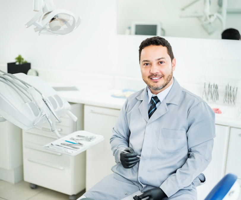 Dentist position at Complete Dental Studio